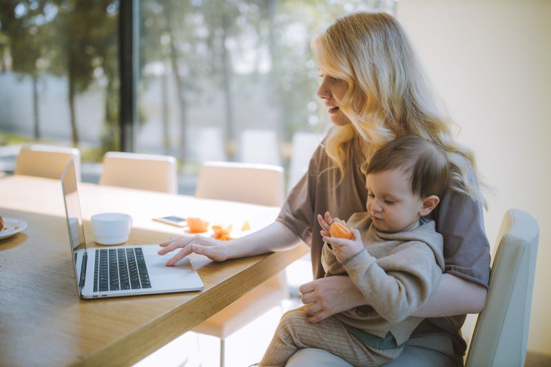 Career Moms: Secrets to Boosting Work Efficiency