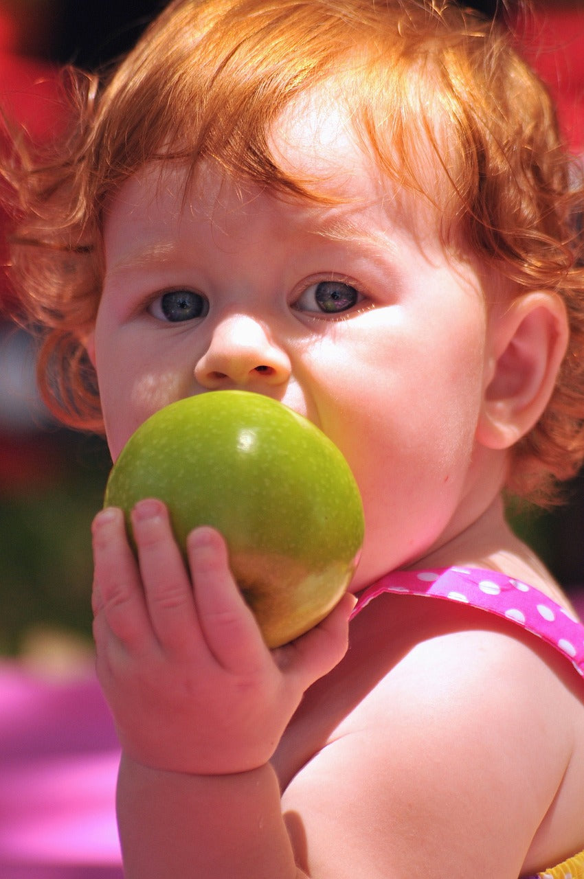 Introduction to Solid Foods and Healthy Infant Nutrition